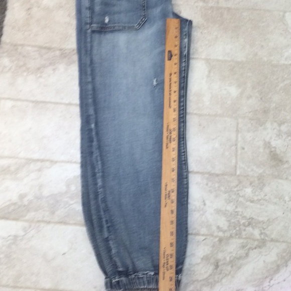 Driftwood Distressed Jogger Style Denim - 31W/28L - like new - Picture 6 of 6